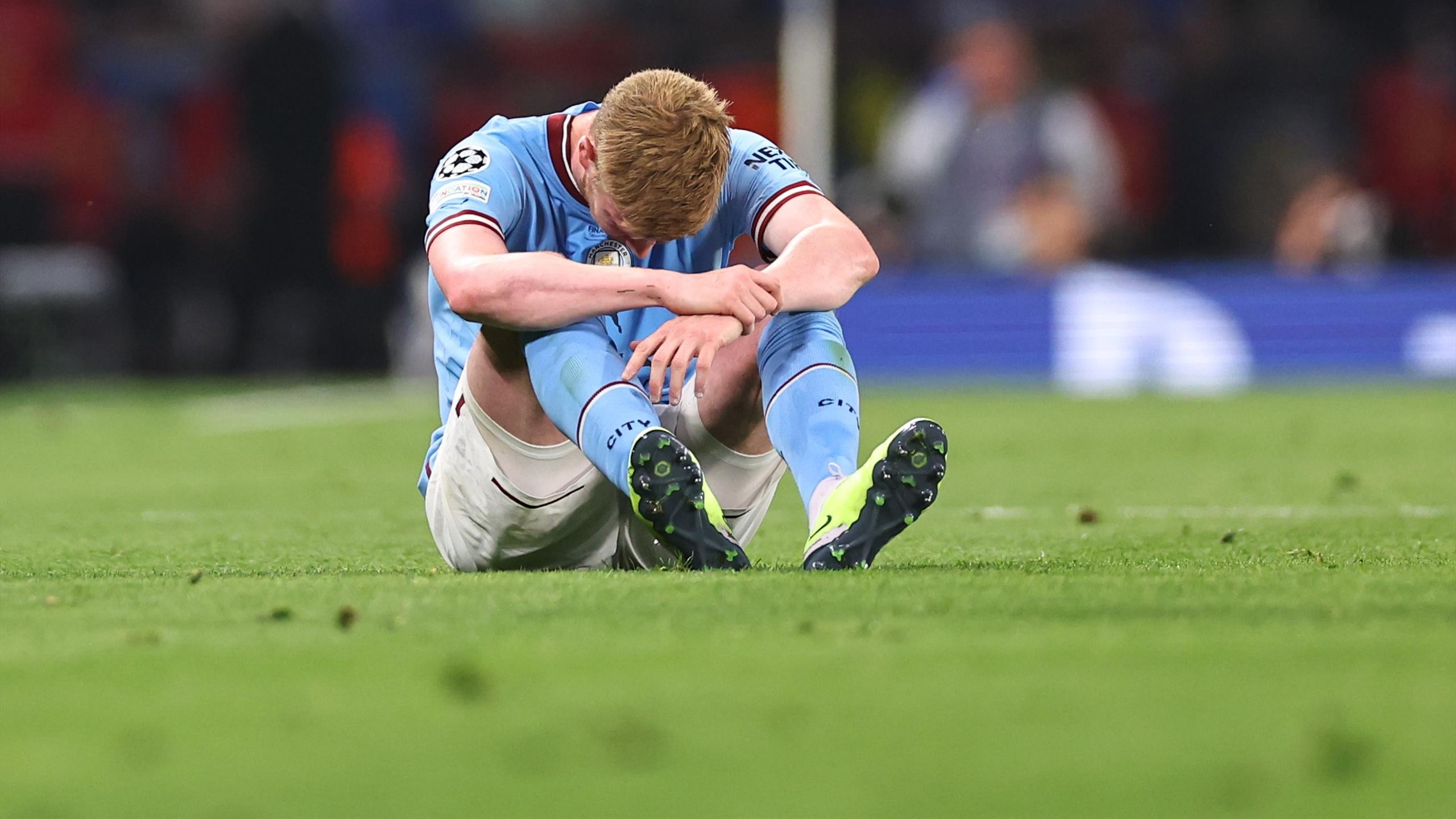 De Bruyne Injury Scare: Manchester City's Arsenal Showdown in Jeopardy?