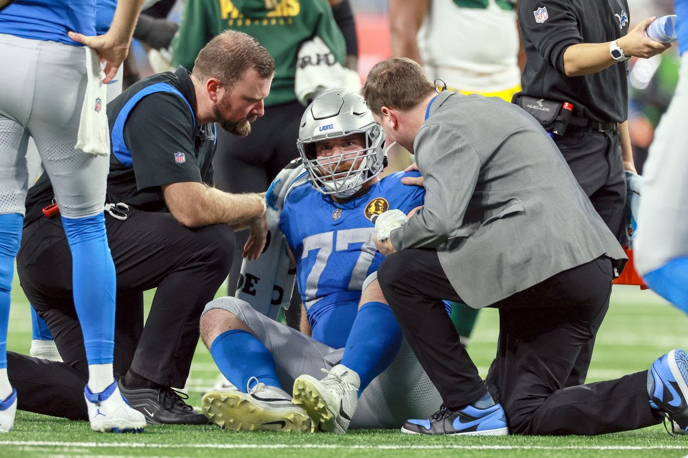 Detroit Lions' Crushing Injury Blow: 15 Defensive Players Out Against Packers!