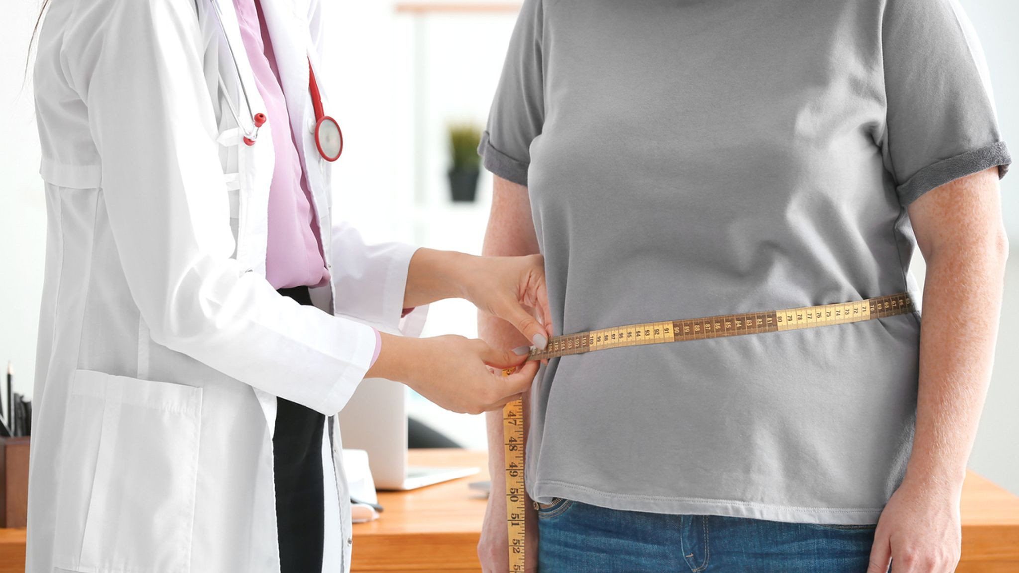 Doctor Warns: Forget Obesity, Weak Muscles Are The Real Killer