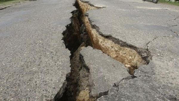 Earth Tremors Rock Abuja Suburbs, Leaving Residents in Fear and Panic