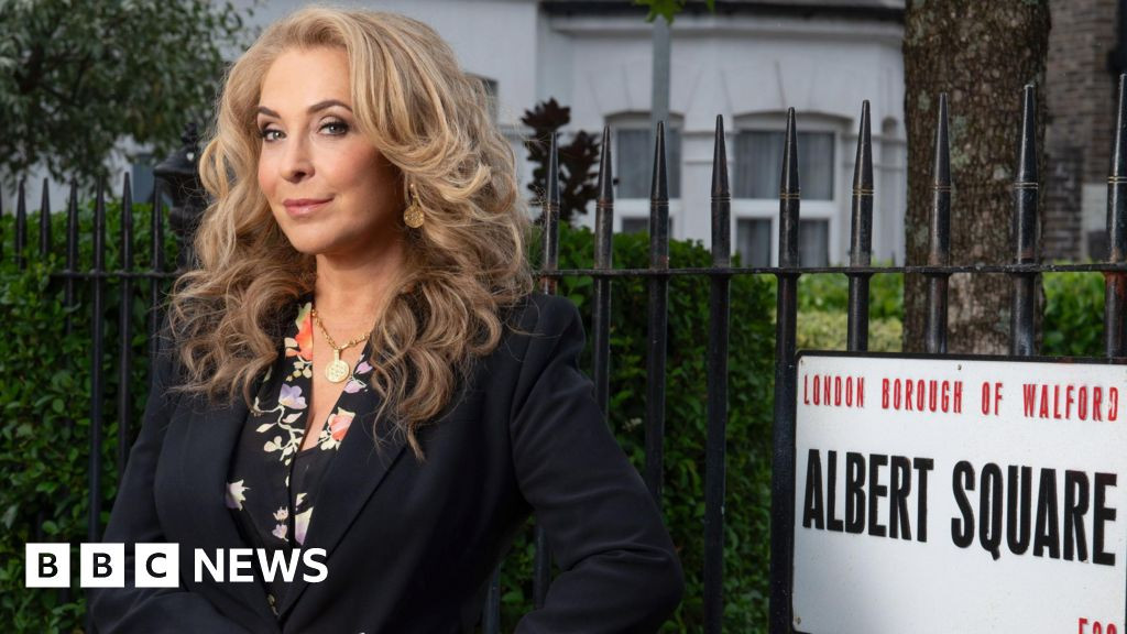 EastEnders' Chrissie Watts Return: Tracy-Ann Oberman Reveals Explosive Storyline