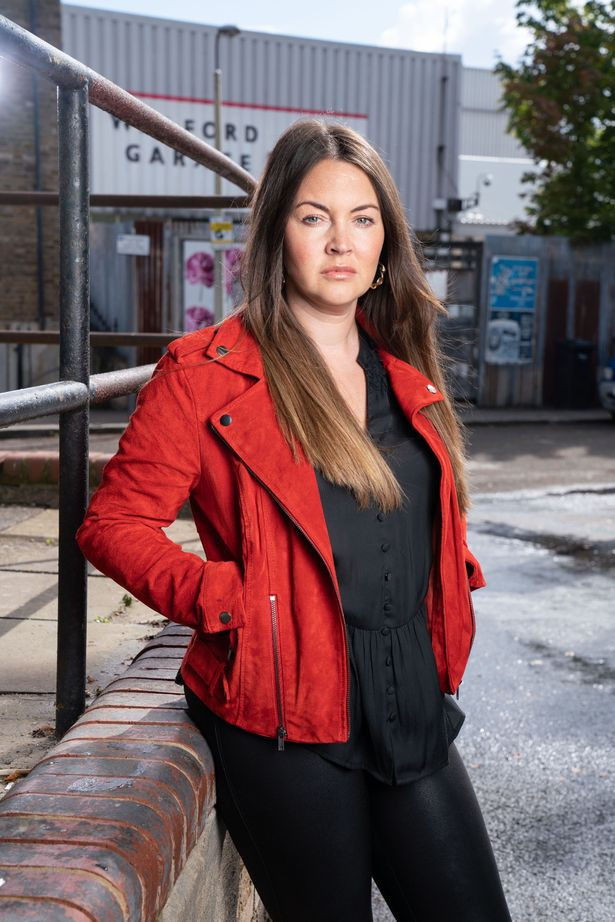 EastEnders Live Episode: Lacey Turner's Postpartum Performance Leaves Viewers Speechless!