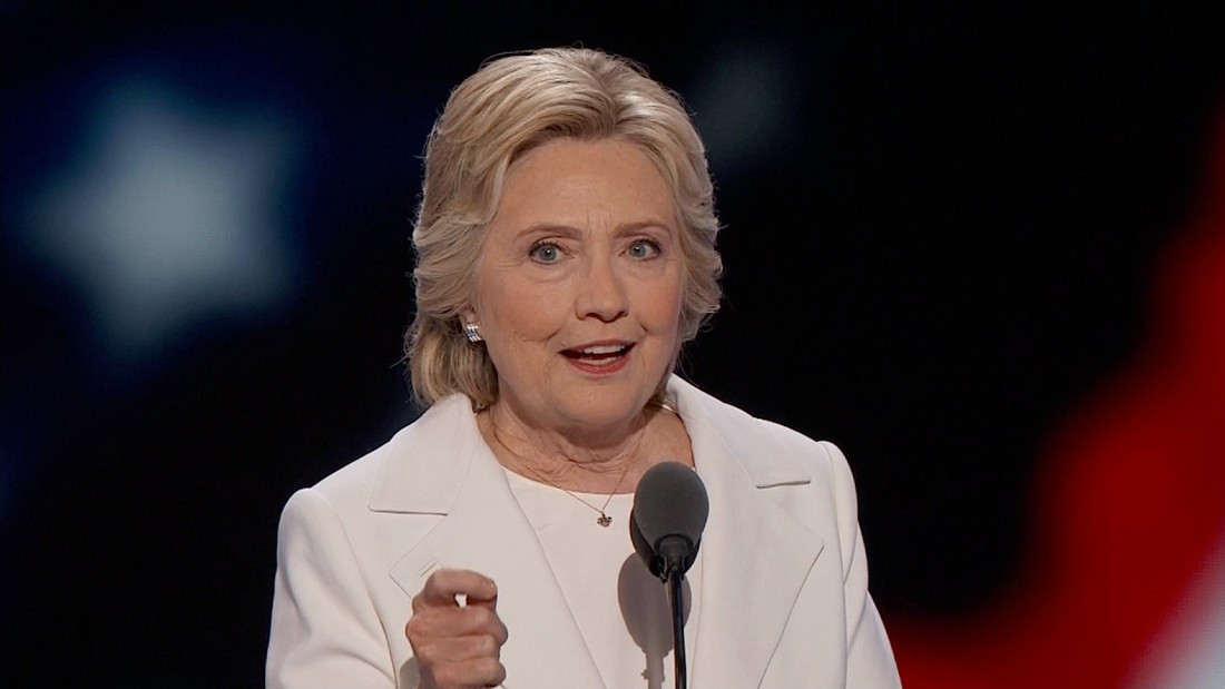 Elizabeth Warren Gets Emotional at DNC, Calls Trump a 'Felon' and Makes a 'Couch' Jab at J.D. Vance