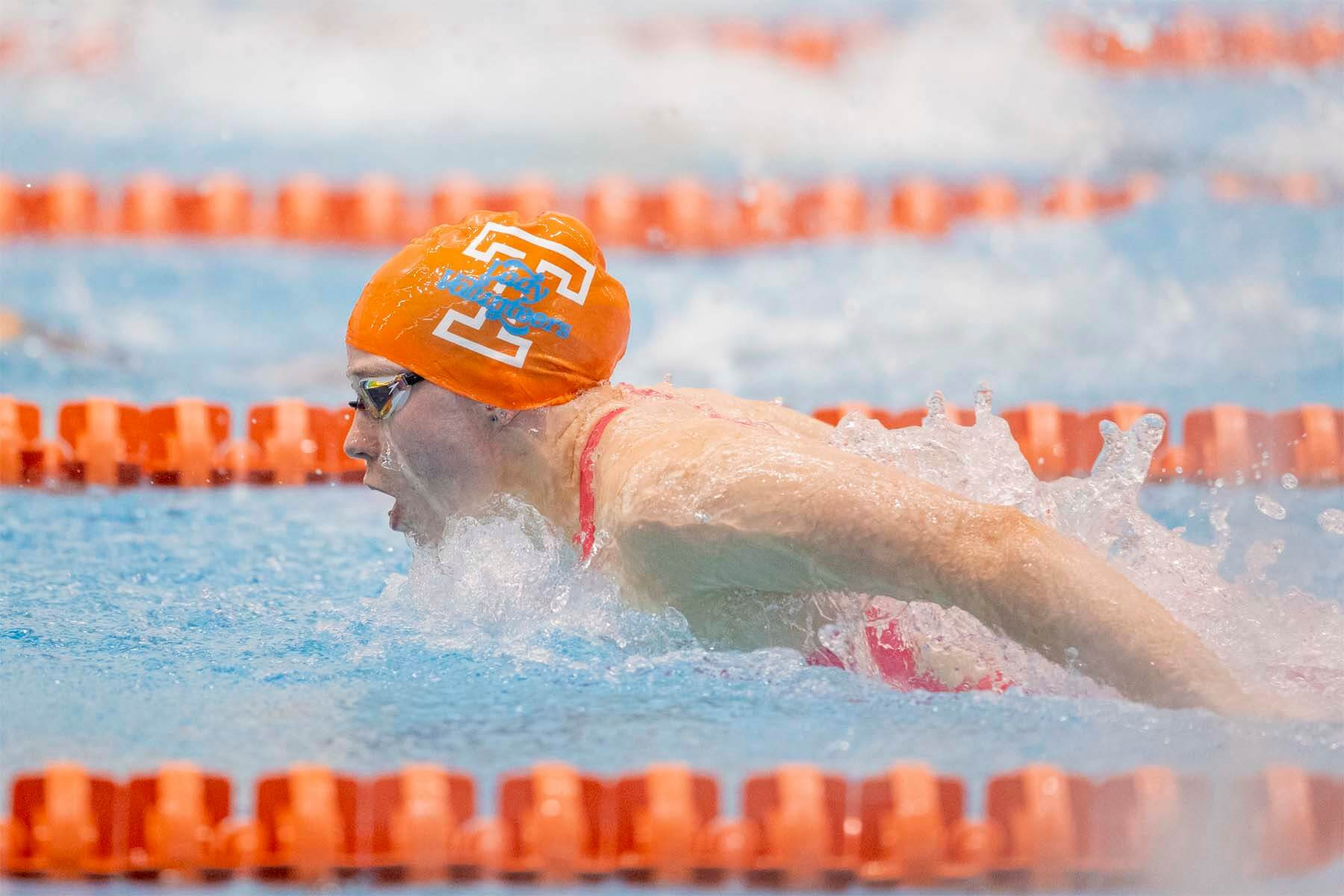 Ellen Walshe Shatters Four Irish Records in Stunning World Aquatics Championship Debut!