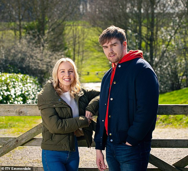 Emmerdale's Tom King: 'Creepy' Abuser Spying On Belle With Hidden Cameras - Fans Are Fuming