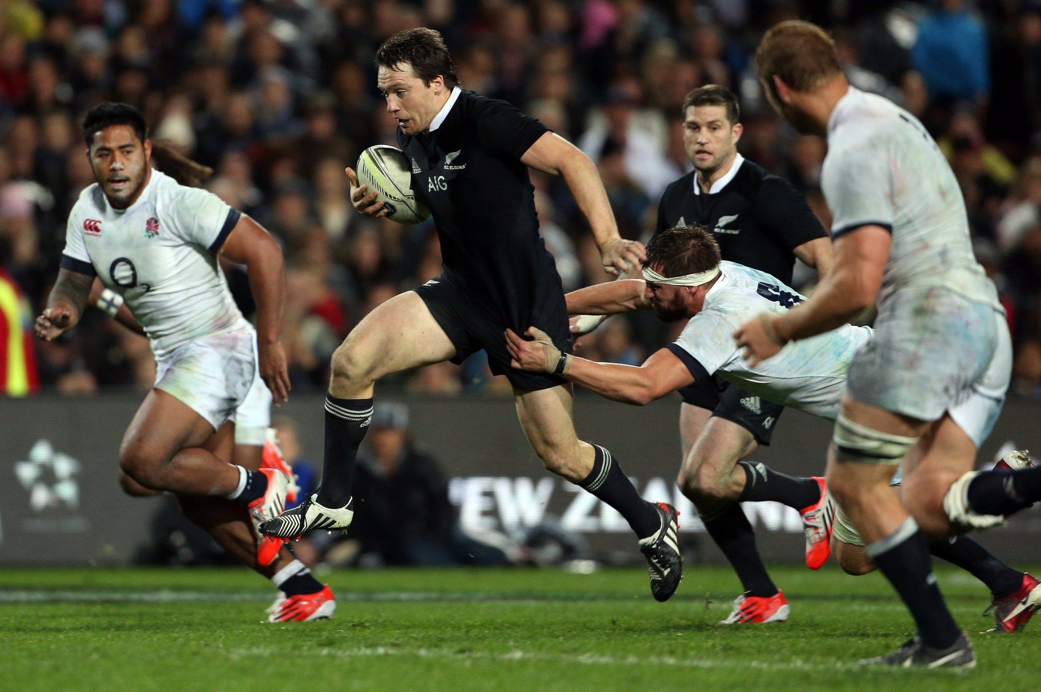 England vs. New Zealand: All Blacks Start Strong, but England Fights Back