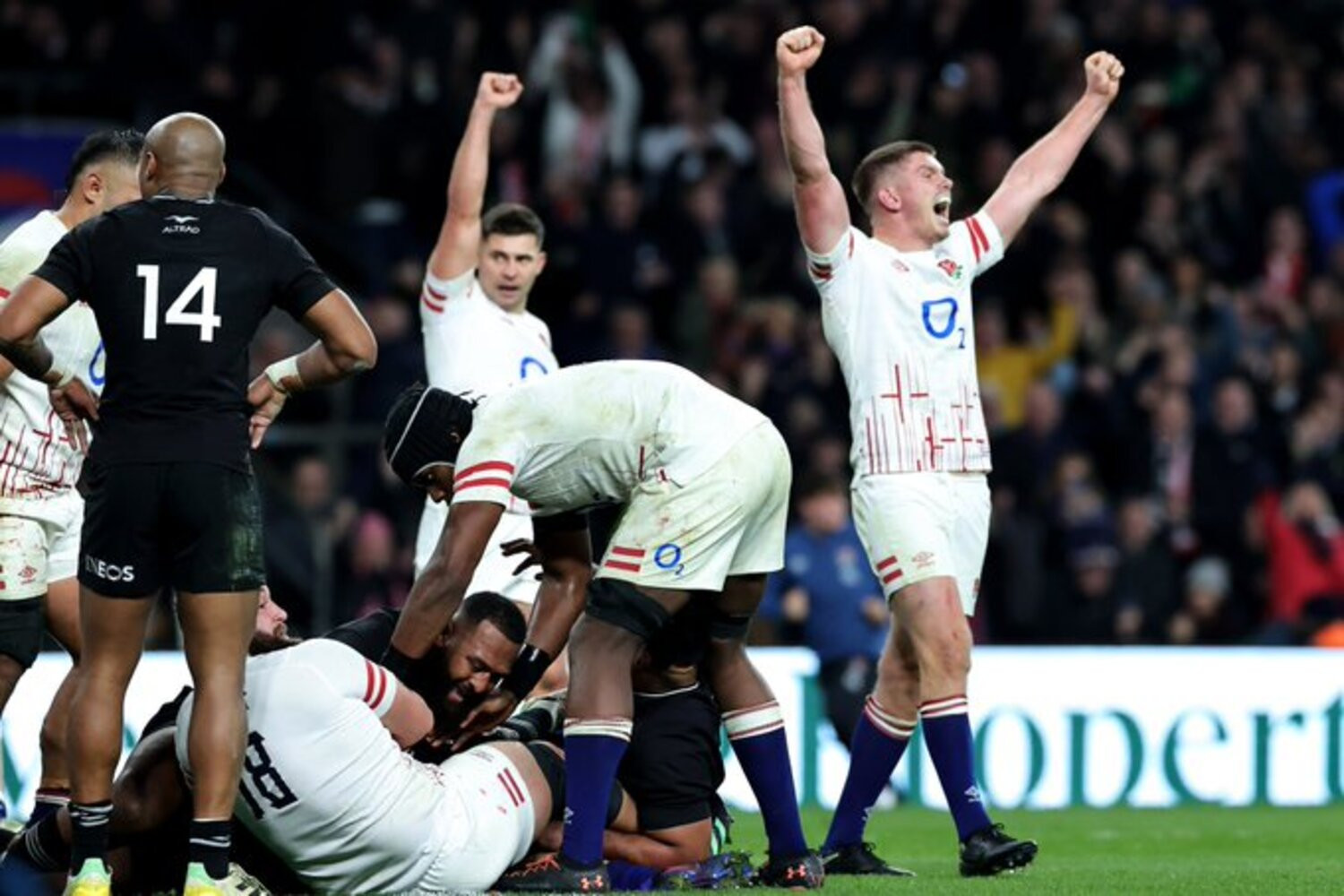 England vs. New Zealand: All Blacks Start Strong, but England Fights Back