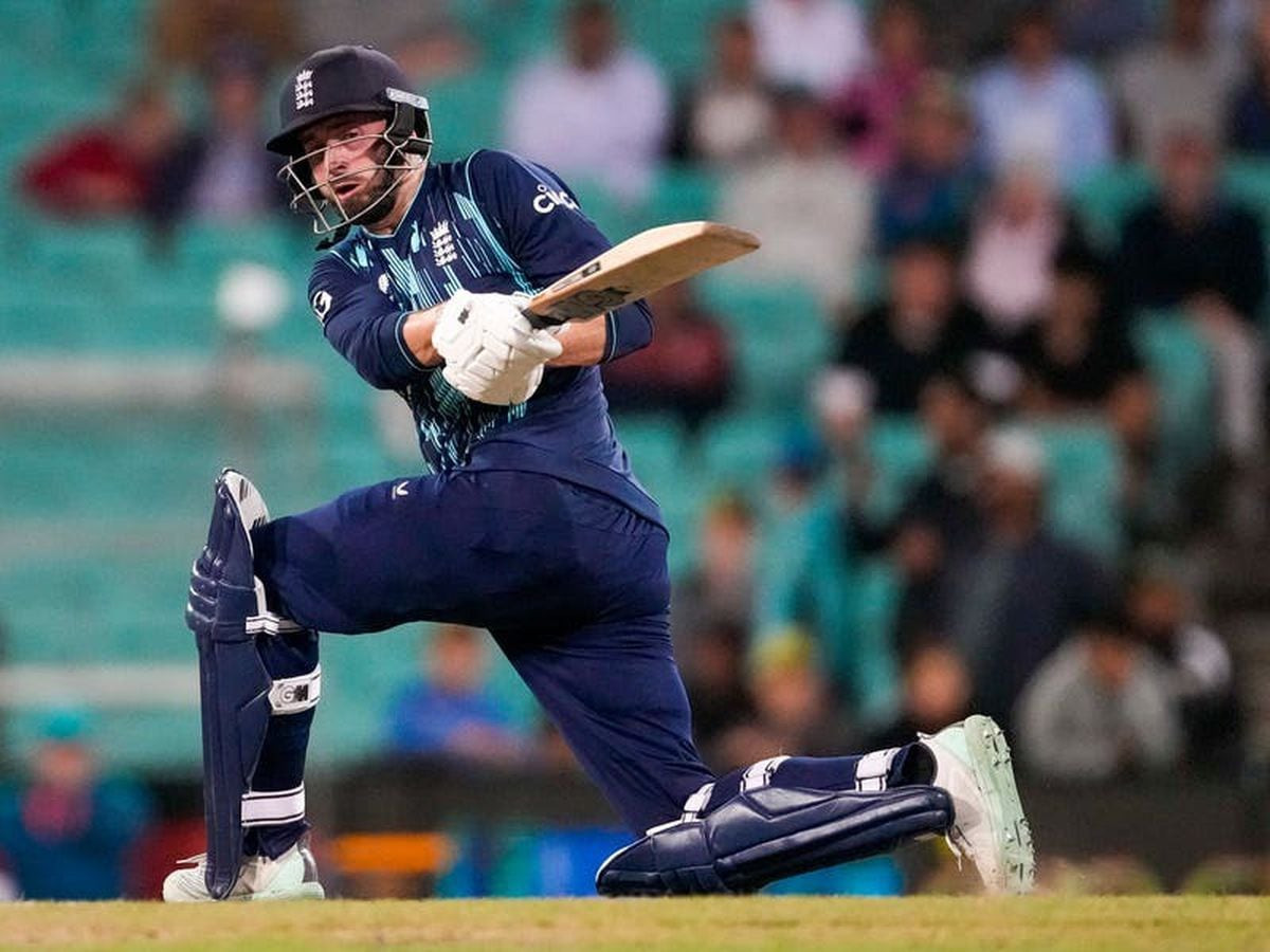 England's Hopes Dashed as Australia Cruise to Victory in Third ODI