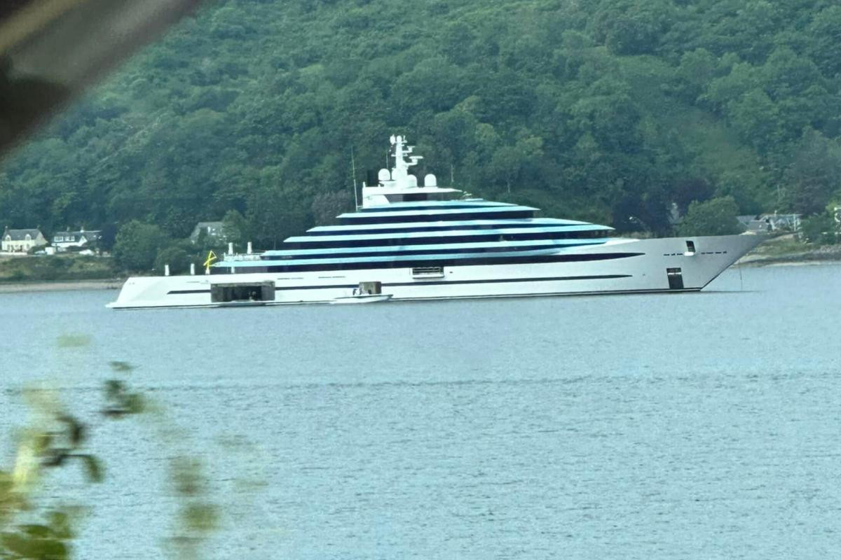 €300 Million Superyacht Skips Galway for Scotland: Mystery Surrounds Sudden Change of Plans