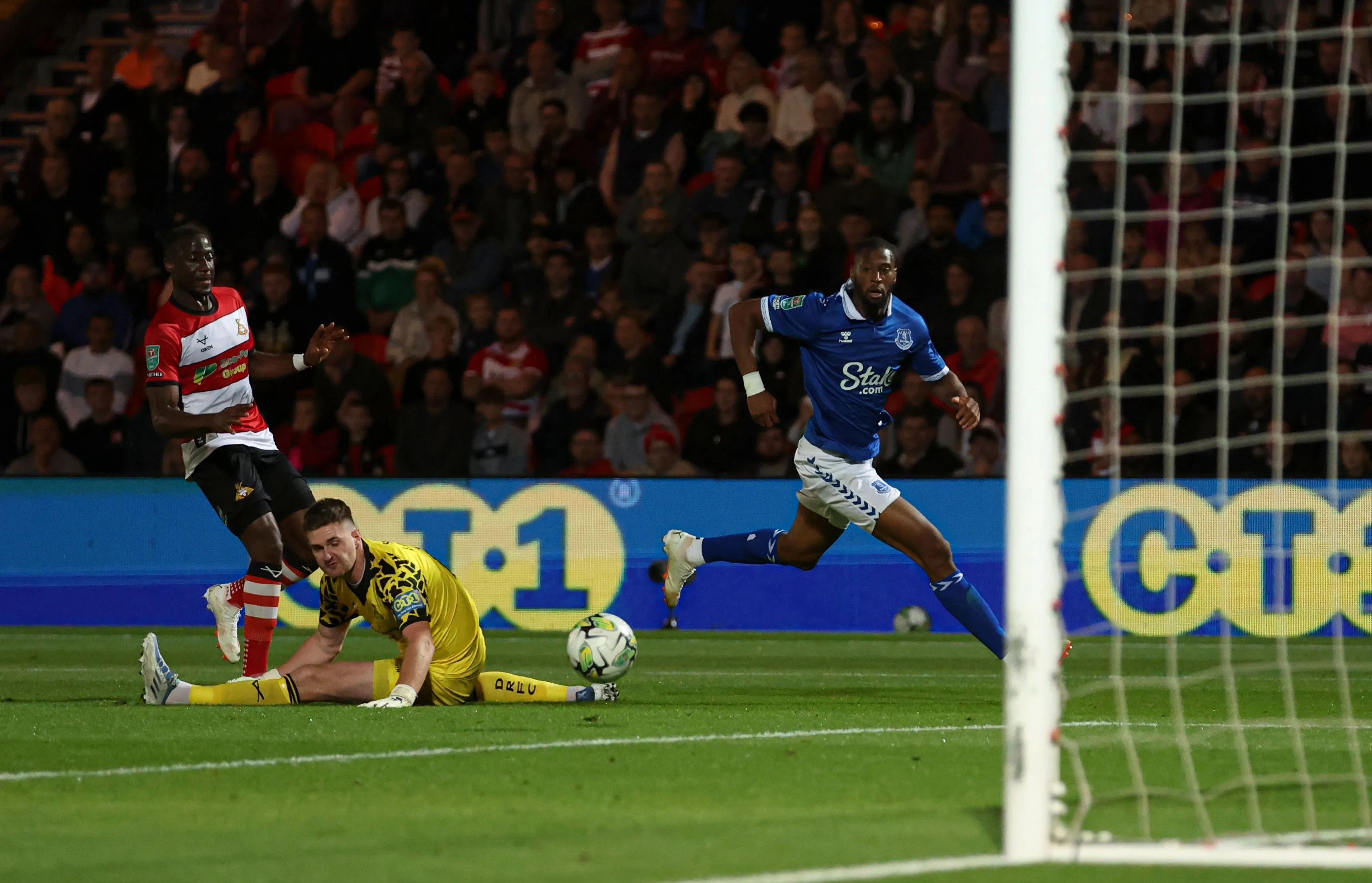 Everton vs Doncaster: New Signings Shine in Cup Win