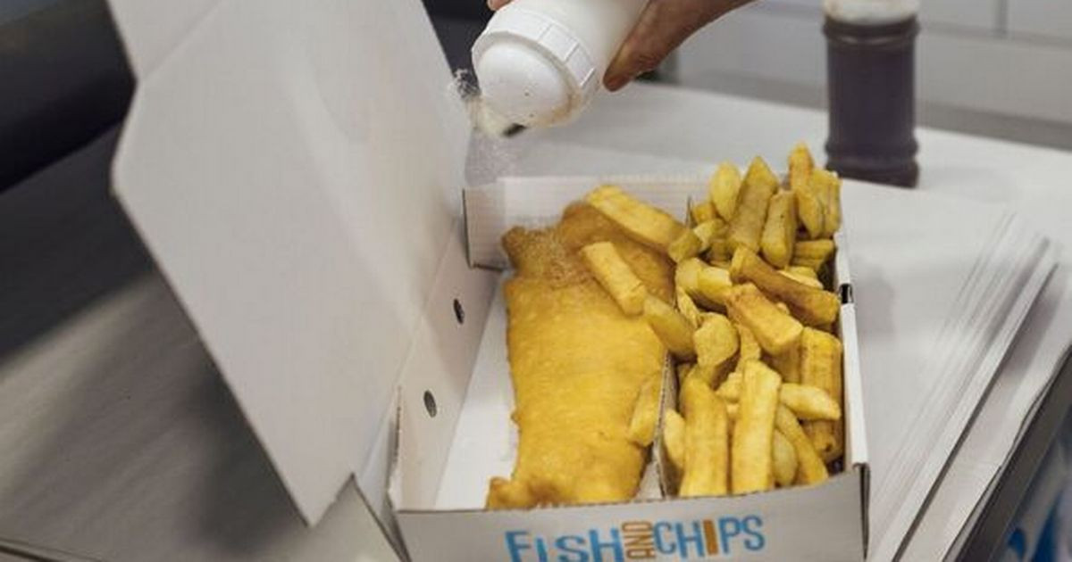 Ex-Fish and Chip Shop Worker Reveals the One Item He'd Never Order - and It's Not What You Think