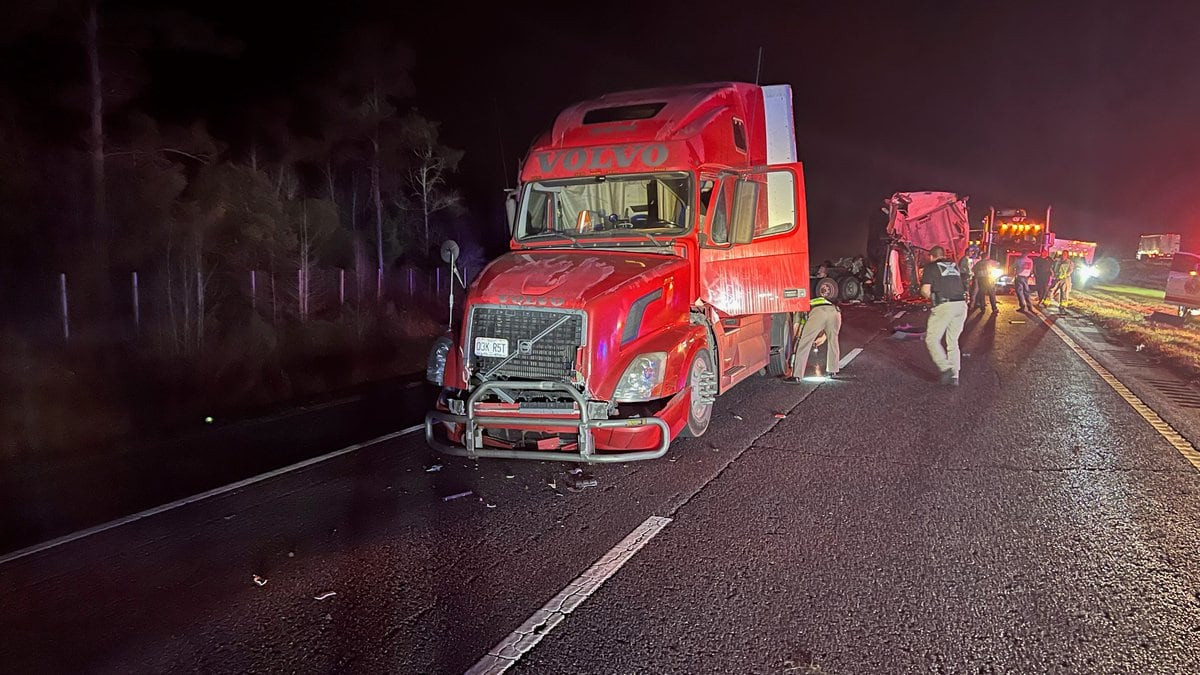 Fatal Multi-Vehicle Crash Closes Highway 1 Eastbound in Chilliwack