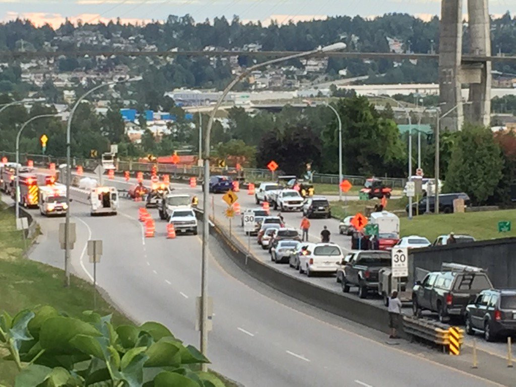 Fatal Pattullo Bridge Crash Claims One Life, Bridge Closed for Hours