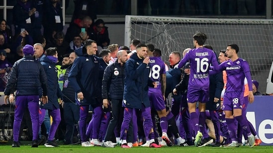 Fiorentina's Stunning Winning Streak: Can They Make History Against Cagliari?