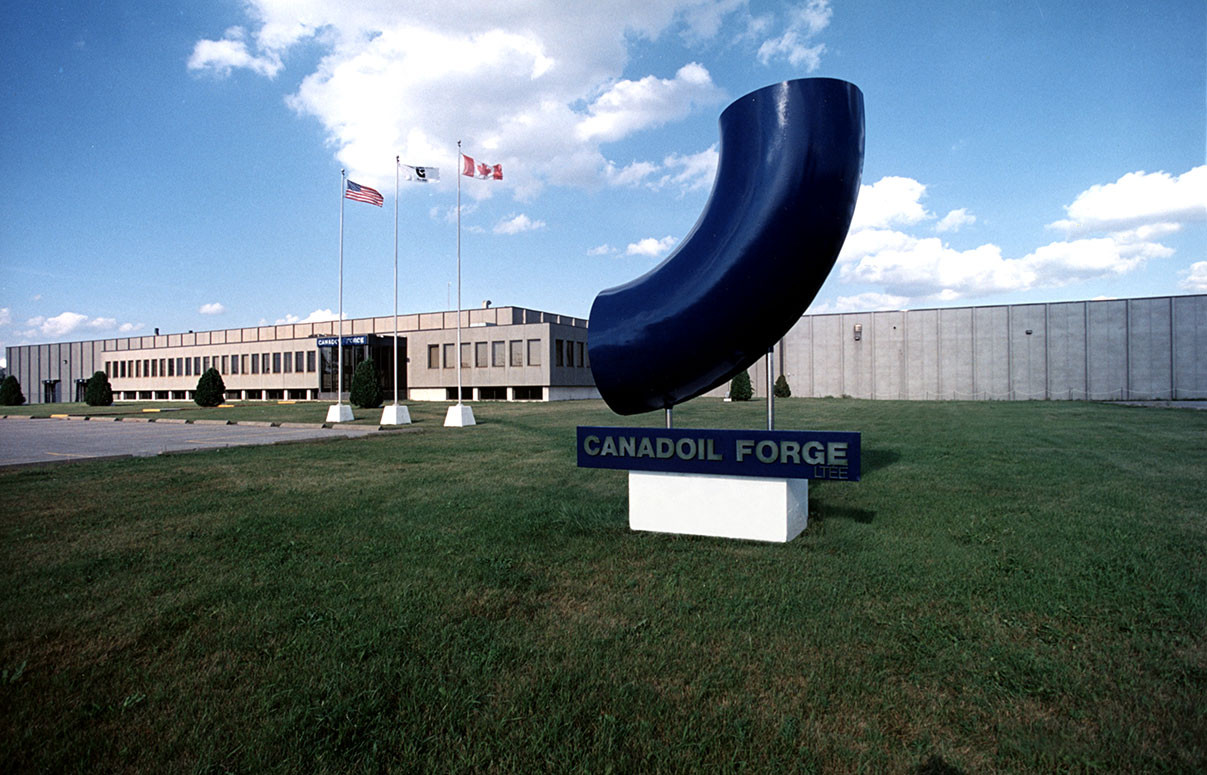 Fire Erupts at Canadoil Forge in Bécancour, Causing Evacuation: No Injuries Reported