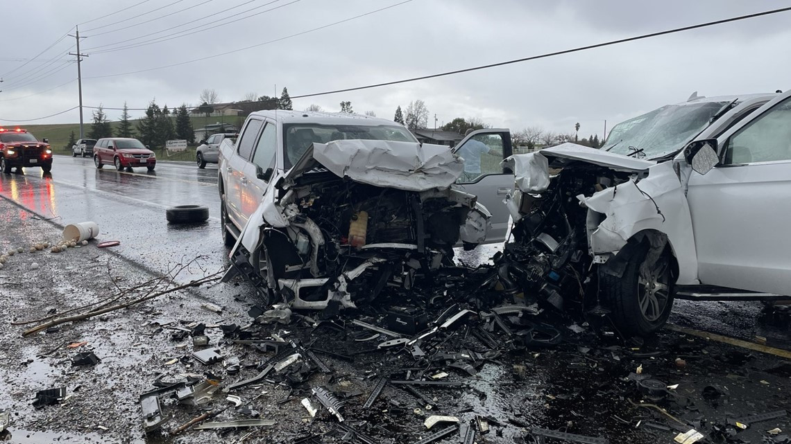 Four Critical After Head-On Collision on Highway 15 in Ste-Adèle