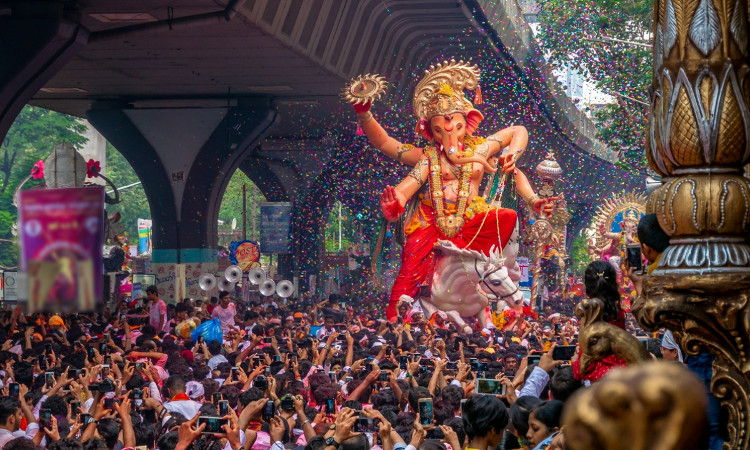 Ganesh Chaturthi 2024: City-Wise Muhurat, Puja Checklist, and Visarjan Details