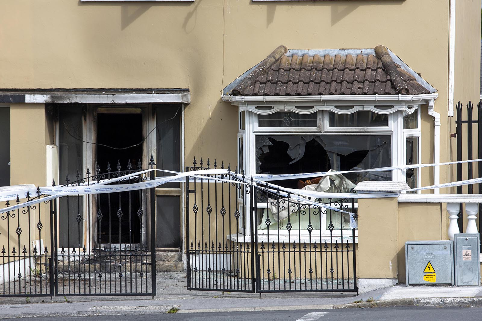 Gardai Investigate 'Cowardly' Arson Attack on Home of Prison Officer