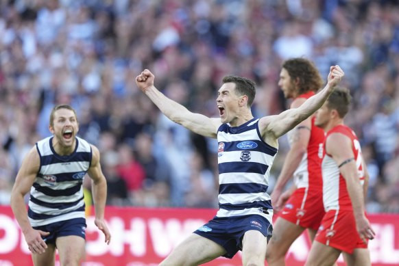 Geelong Cats Dominate Adelaide Crows: Jeremy Cameron Leads the Charge in Convincing Win