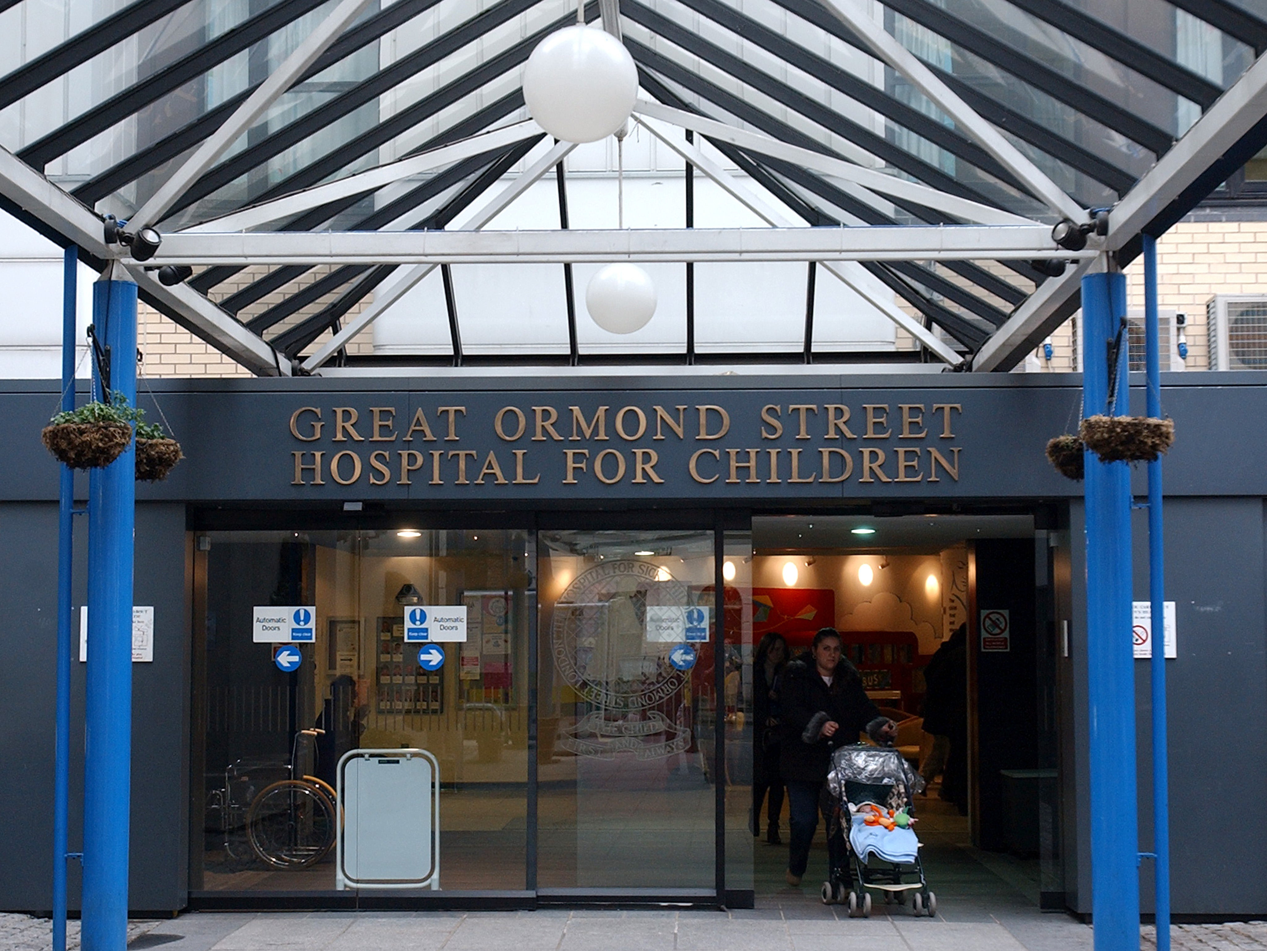 Great Ormond Street Hospital Faces Lawsuits After Surgeon Left Children With Lifelong Injuries