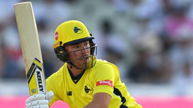 Hampshire Cricket Star Joe Weatherley Extends Stay at Utilita Bowl