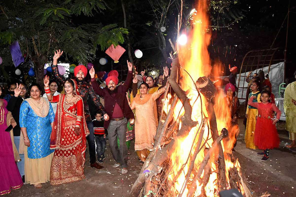 Heartwarming Lohri Celebration Honors Daughters: 125 Girls Receive Gifts at 29th Annual Mela