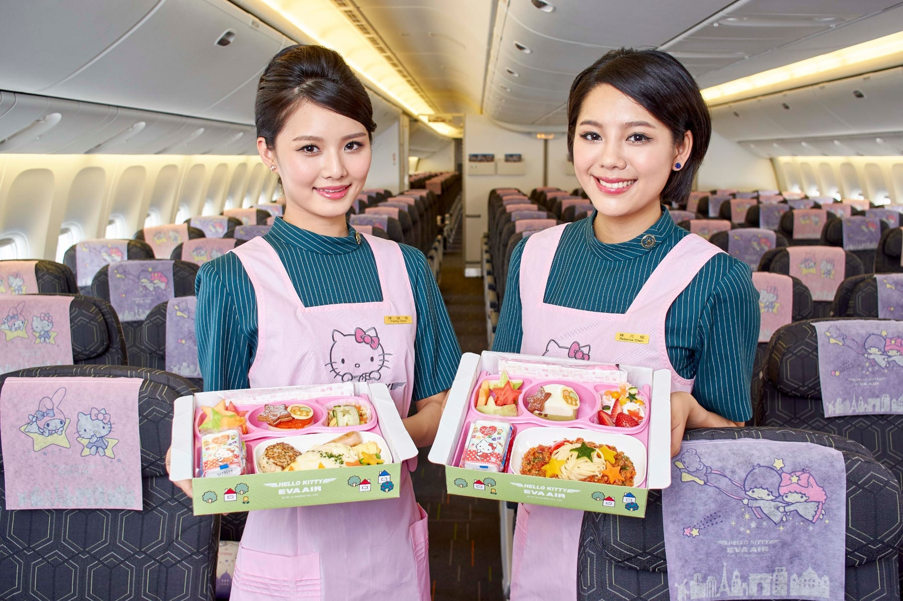 Hello Kitty Besties Jet Lands in Chicago: EVA Air Unveils New Themed Aircraft