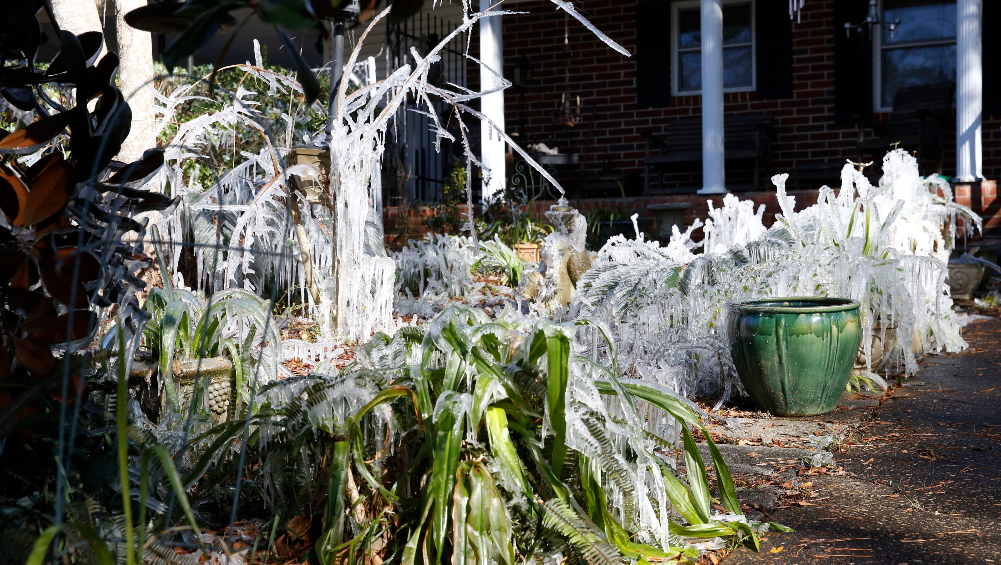 Historic Snowstorm Slams Florida: Record-Breaking Snowfall Expected in Tallahassee!