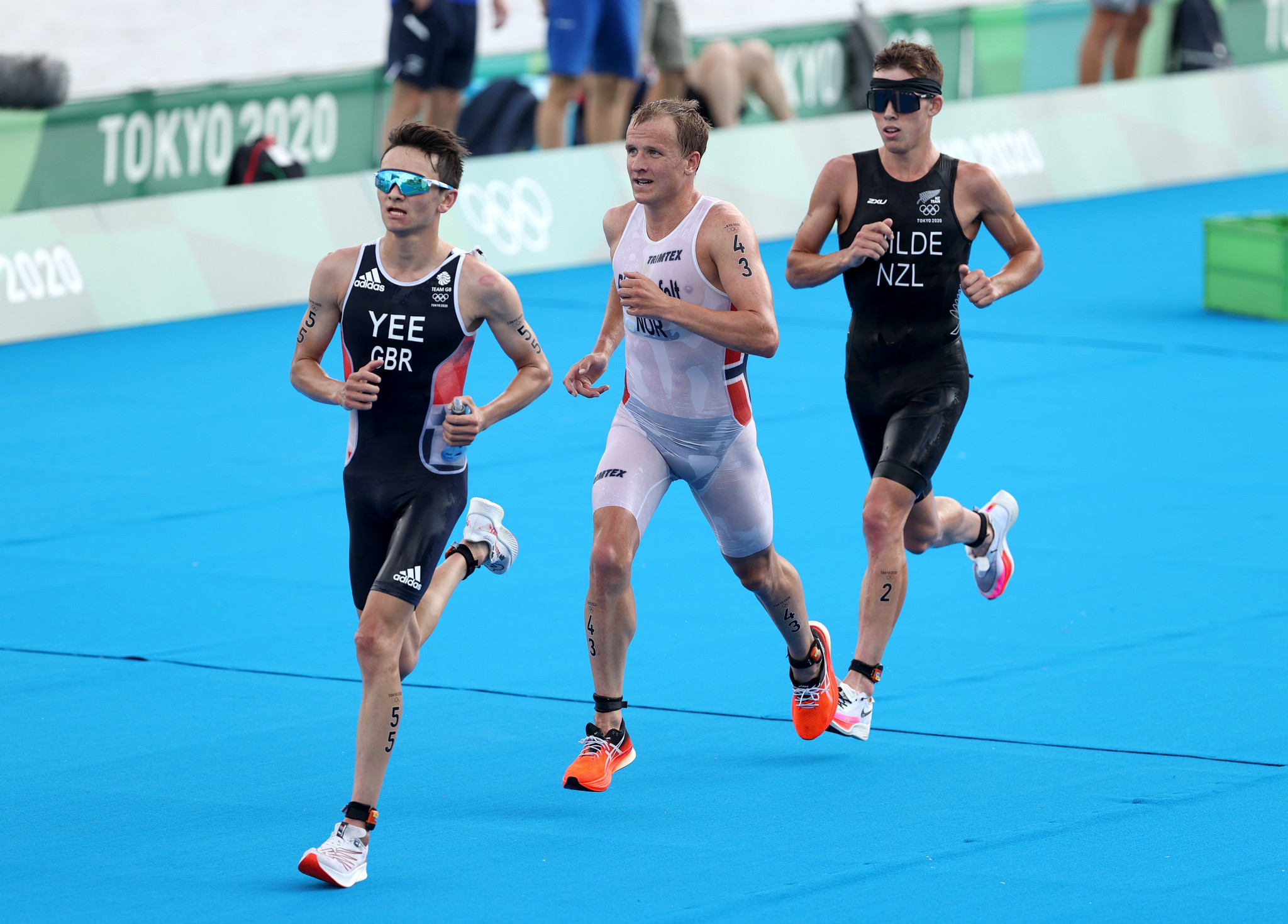 Historic Thriller in Paris: Beaugrand Grabs Gold in the Seine, Yee Captures Men's Title with Stunning Surge