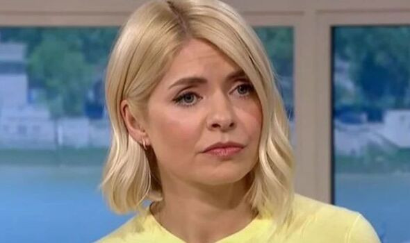 Holly Willoughby's Shocking Revelation:  Marriage Secrets, Glastonbury Toilet Tales, and a Terrifying Kidnapping Plot!