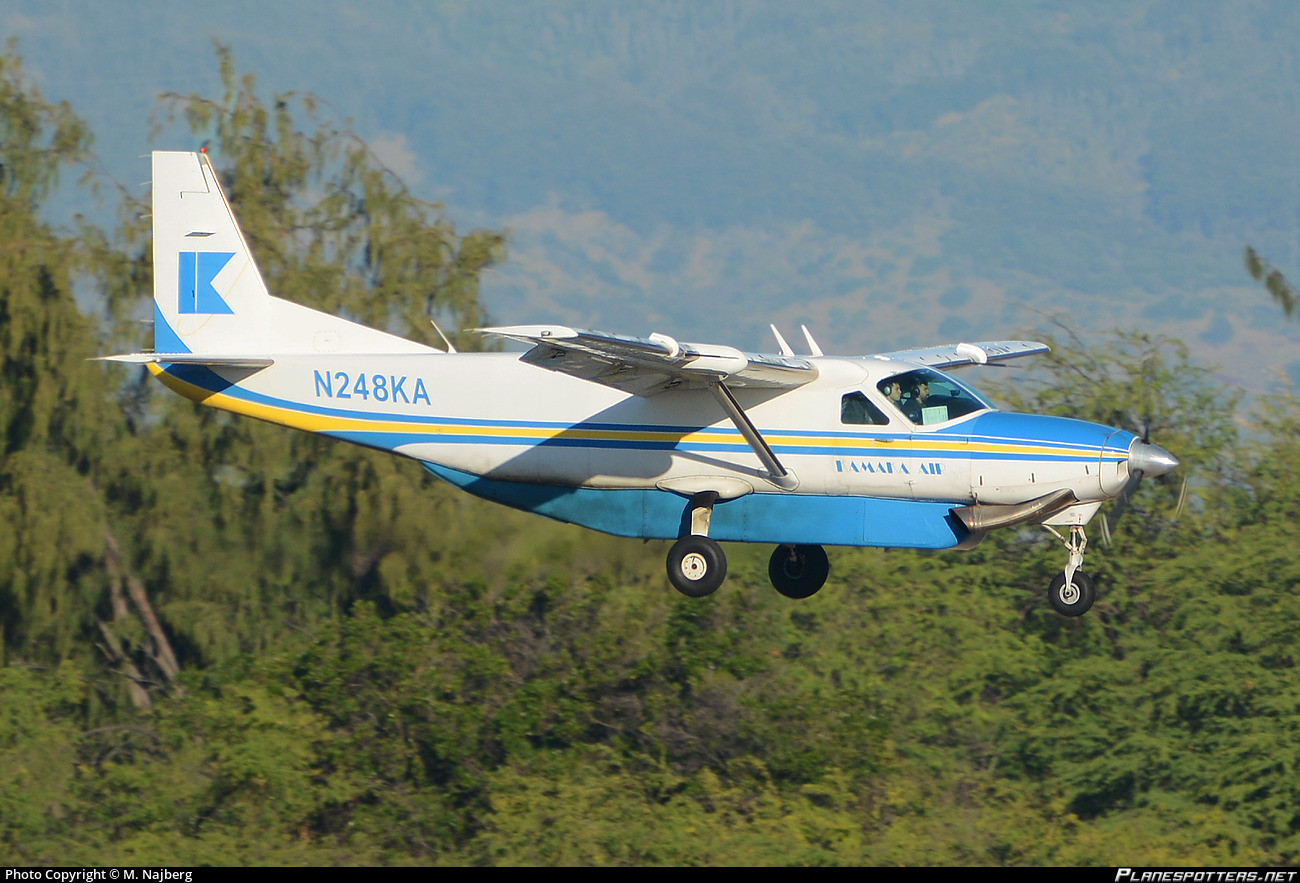 Honolulu Plane Crash: Two Dead After Kamaka Air Cessna 208 Crashes Near Airport