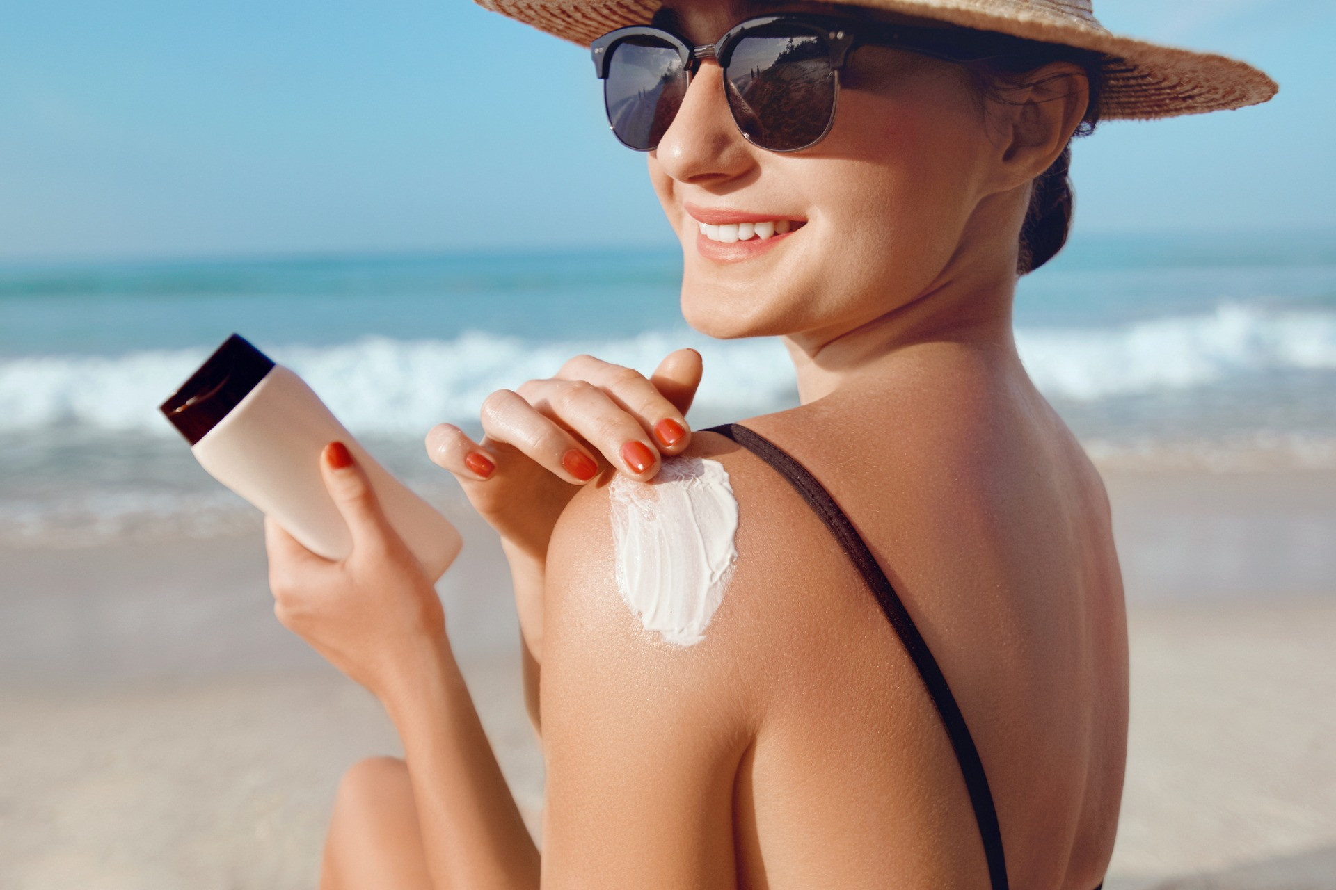 How To Treat Sun-Damaged Skin After Summer: Dermatologist-Approved Tips