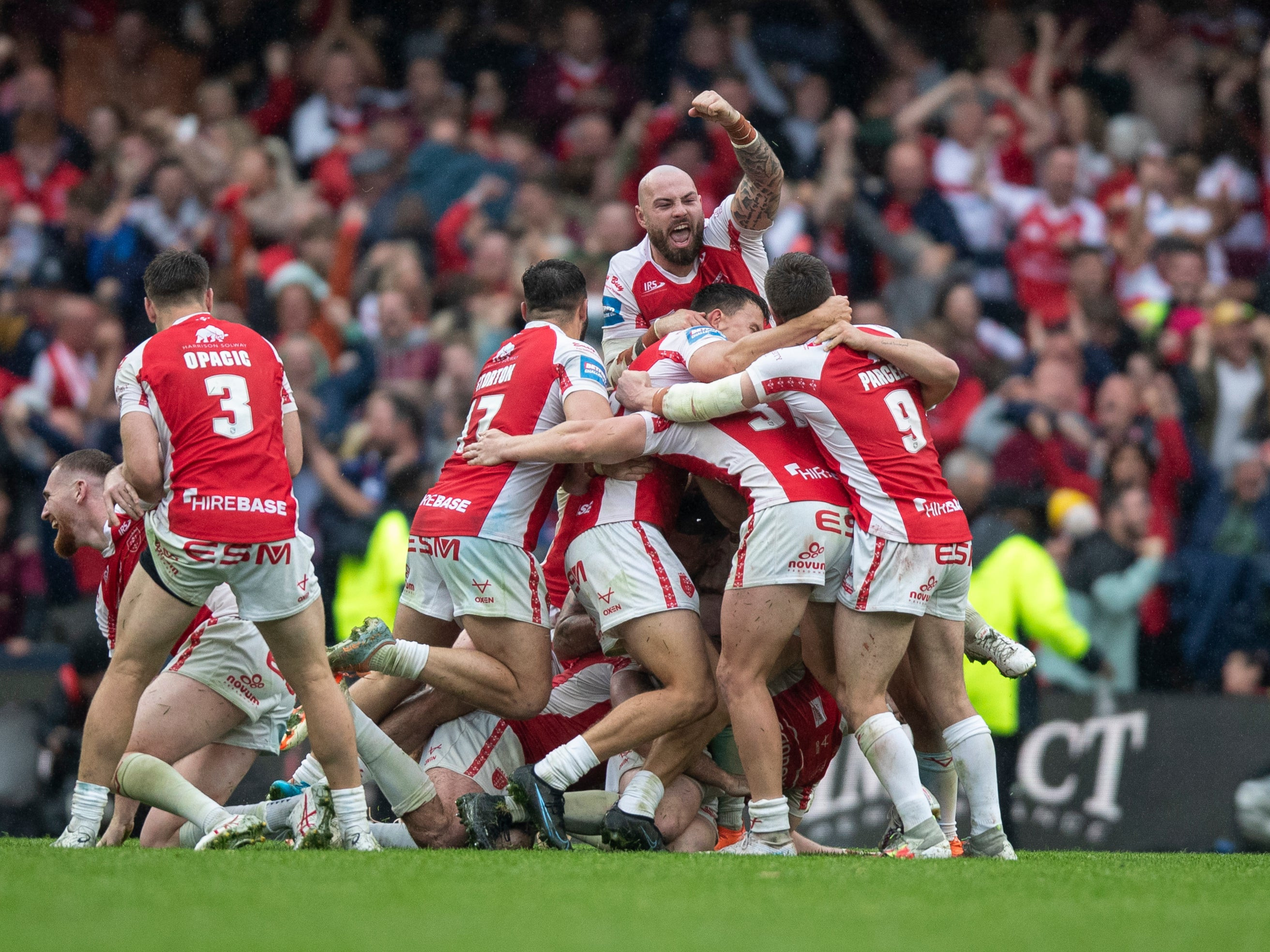 Hull KR Secures Historic Grand Final Berth with Thrilling 10-8 Win Over Warrington Wolves