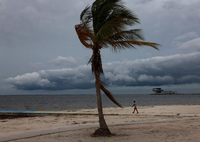 Hurricane Kirk Strengthens to Category 3, Could Become Major Hurricane