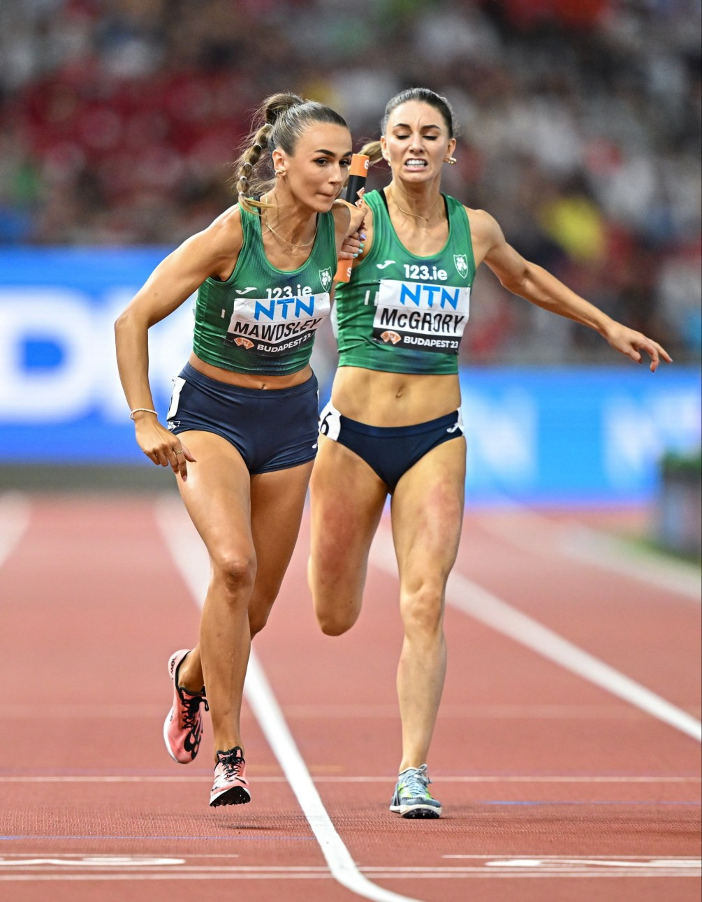 Ireland's Women's 4x400m Relay Team Makes History: A Thrilling Race to ...