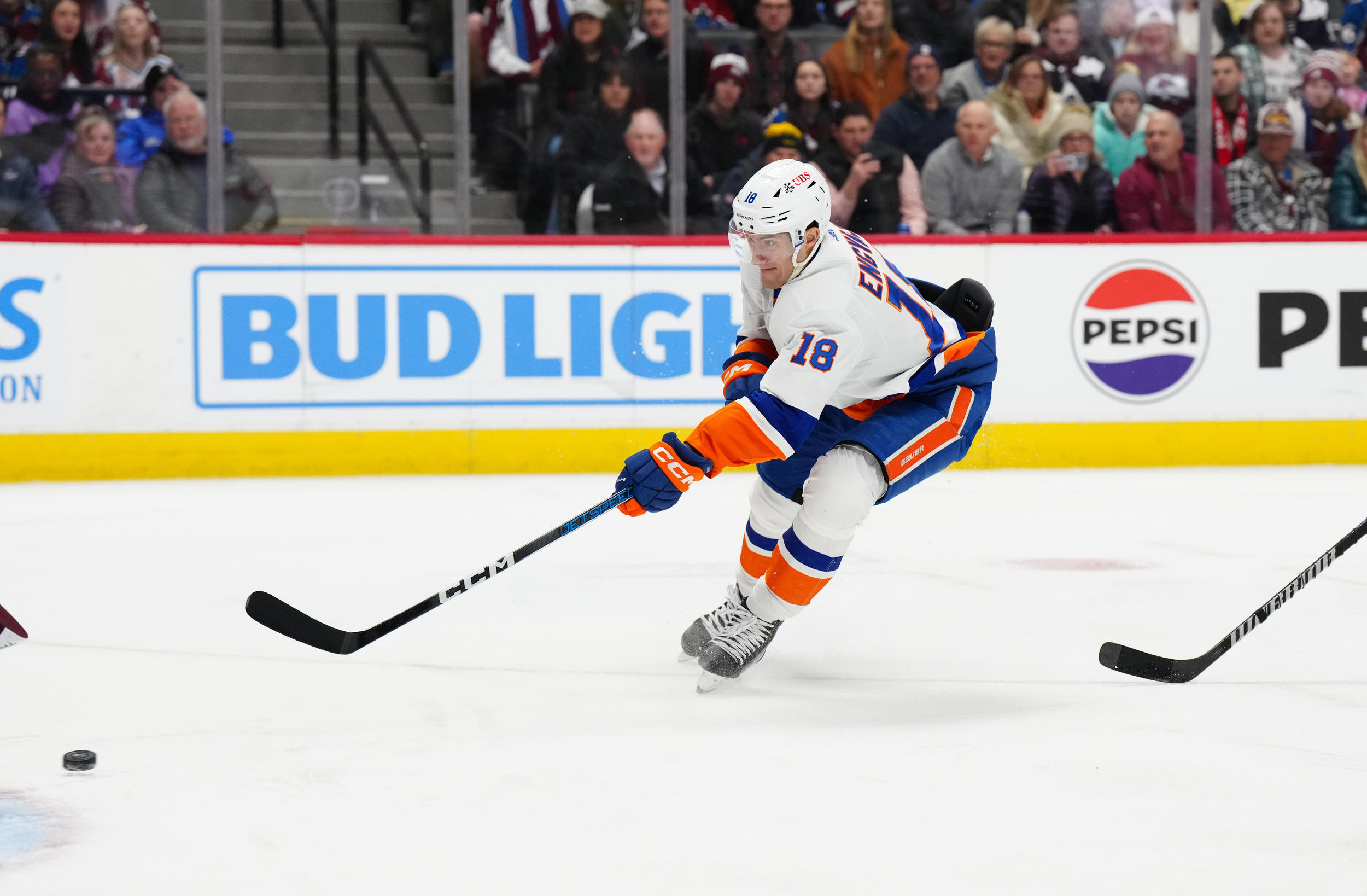 Islanders' Shocking Waiver Move: Engvall and Wahlstrom Sent Packing!