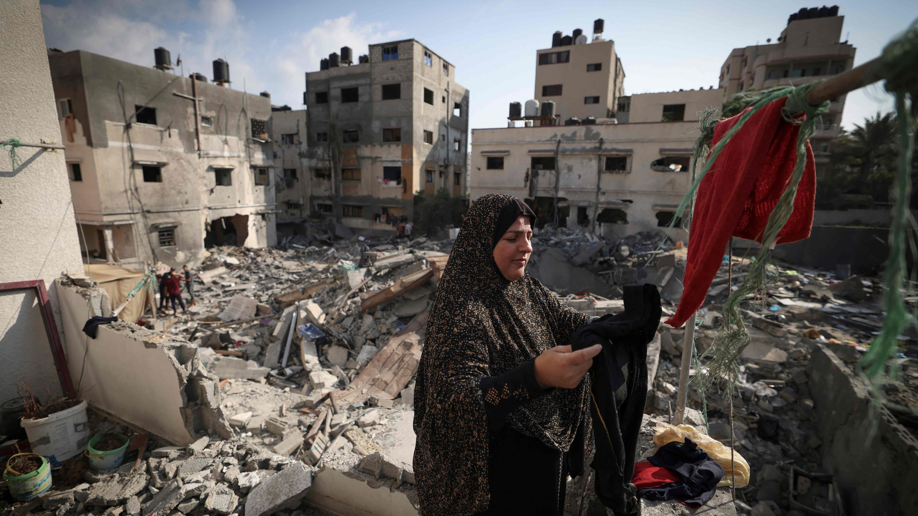 Israel's Control Over Key Gaza Corridors Threatens Ceasefire Talks