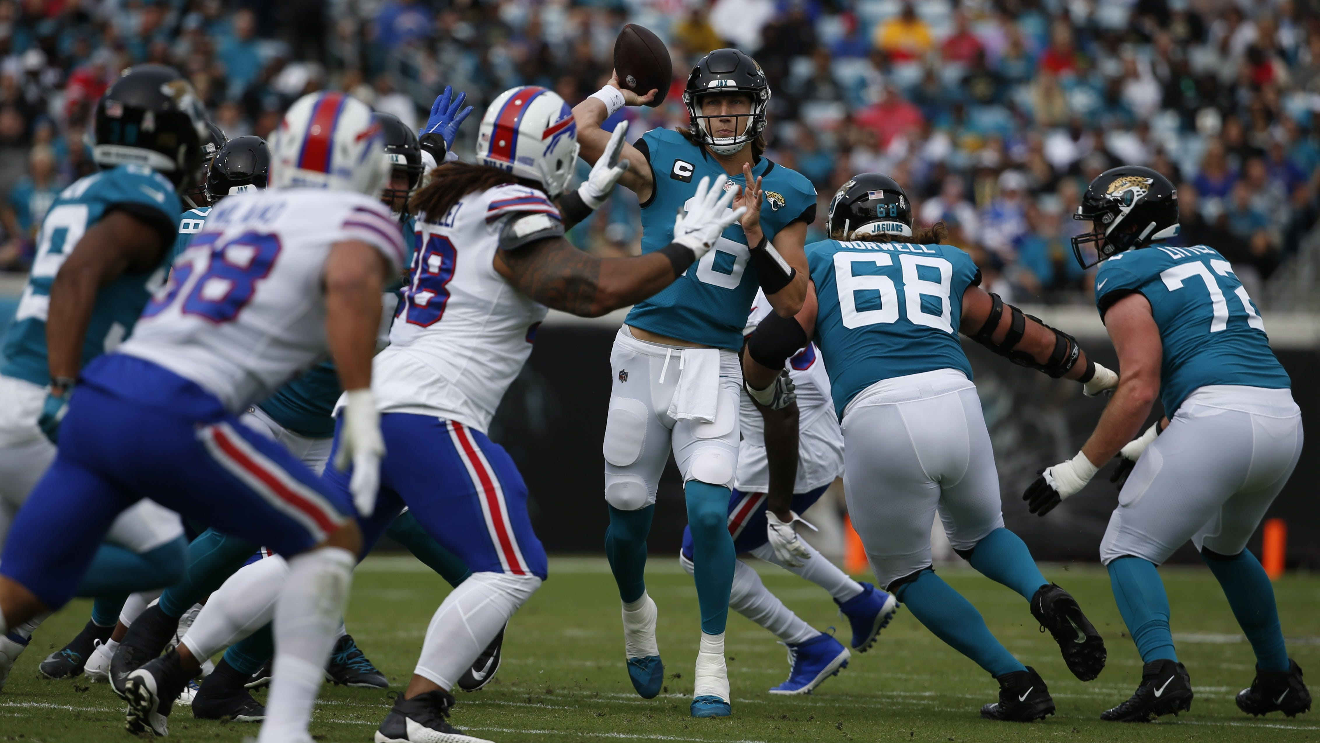 Jaguars Humiliated by Bills in Prime Time Debut: Lawrence Throws First Interception of Season