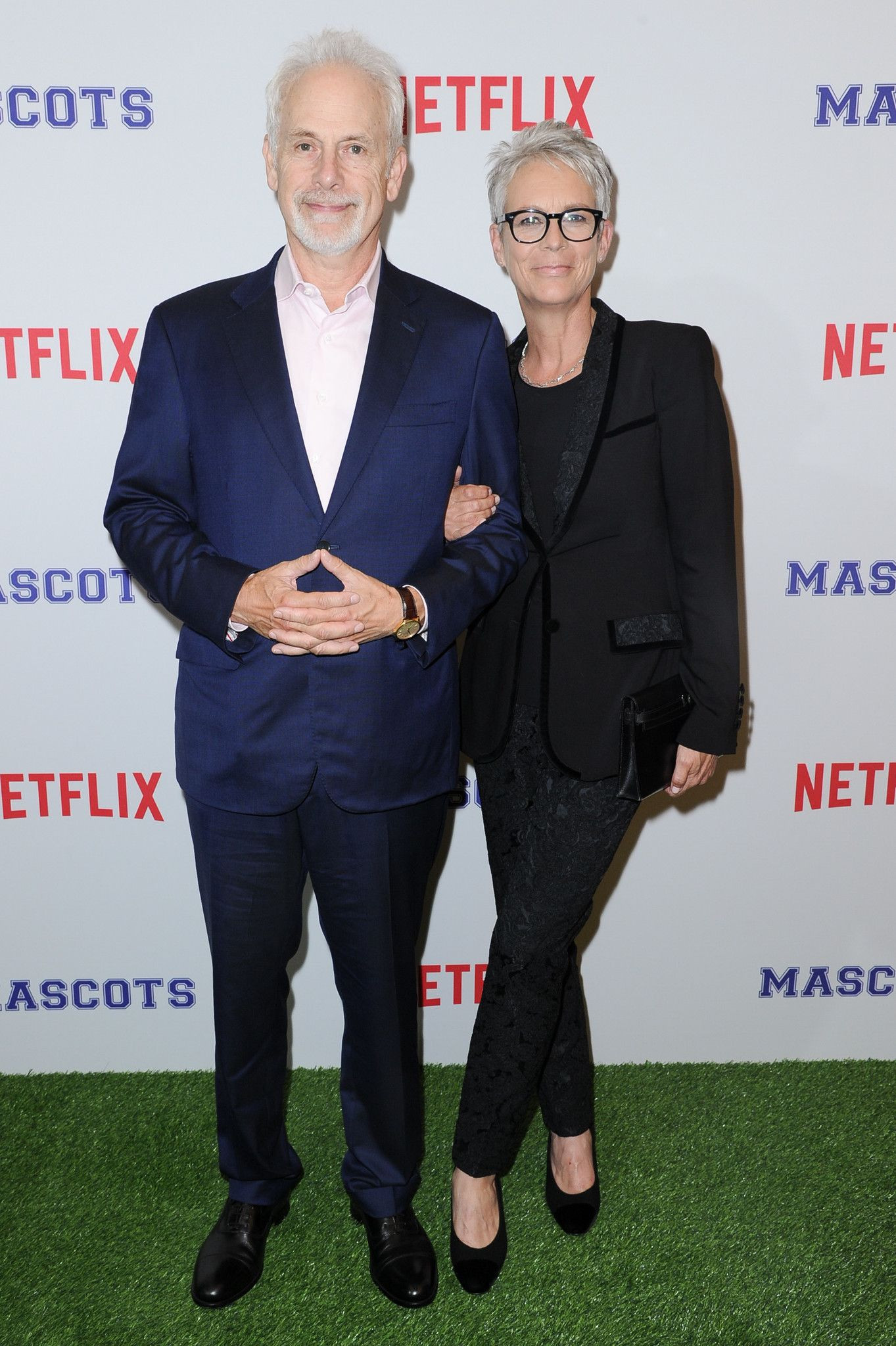 Jamie Lee Curtis's $1 Million Donation Amid Devastating LA Wildfires: A City in Crisis