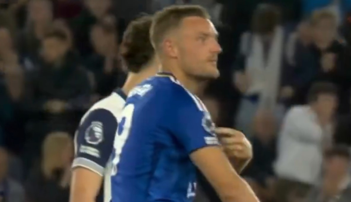 Jamie Vardy's Epic Trolling of Tottenham Fans After Leicester's Stunning Comeback Victory!