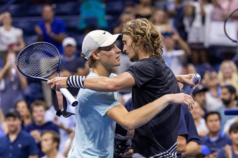 Jannik Sinner Battles Past Zverev in Rain-Delayed Cincinnati Semifinal to Reach Final