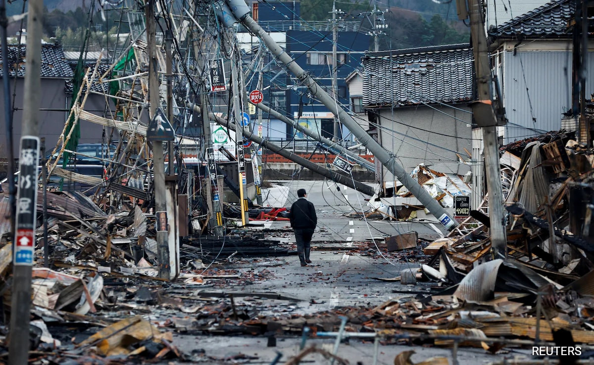 Japan Issues 'Megaquake' Warning After Powerful 7.1 Earthquake Strikes Southern Coast