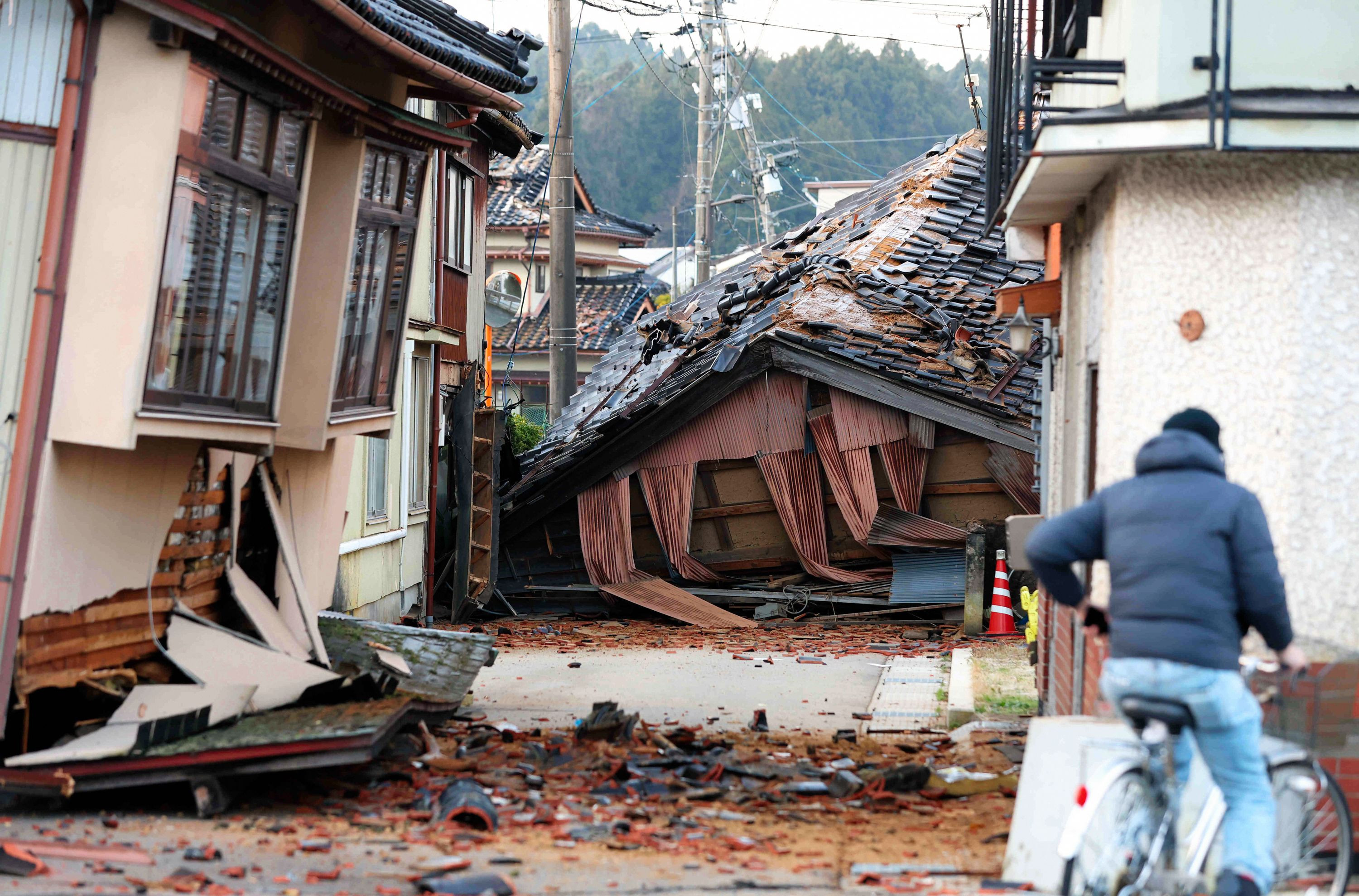 Japan Issues 'Megaquake' Warning After Powerful 7.1 Earthquake Strikes Southern Coast