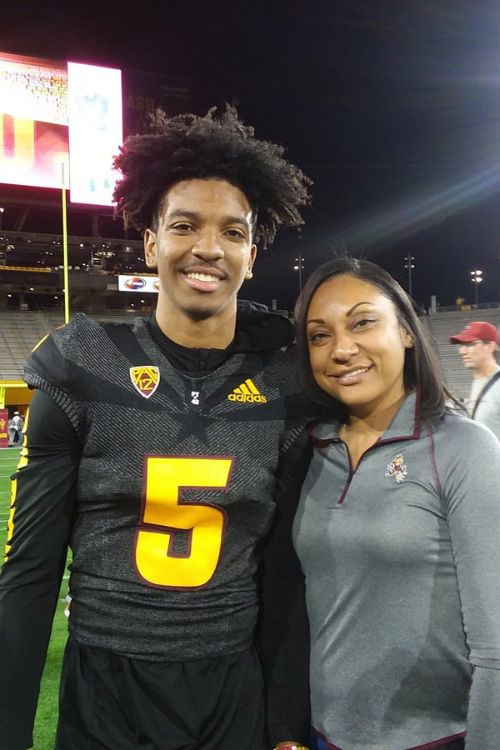 Jayden Daniels' Mom Is Stealing the Show: Regina Jackson's Viral Outfit at Commanders Game