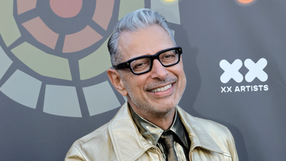 Jeff Goldblum Steals the Show in Netflix's Darkly Comedic 'Kaos' — A Modern Take on Greek Mythology