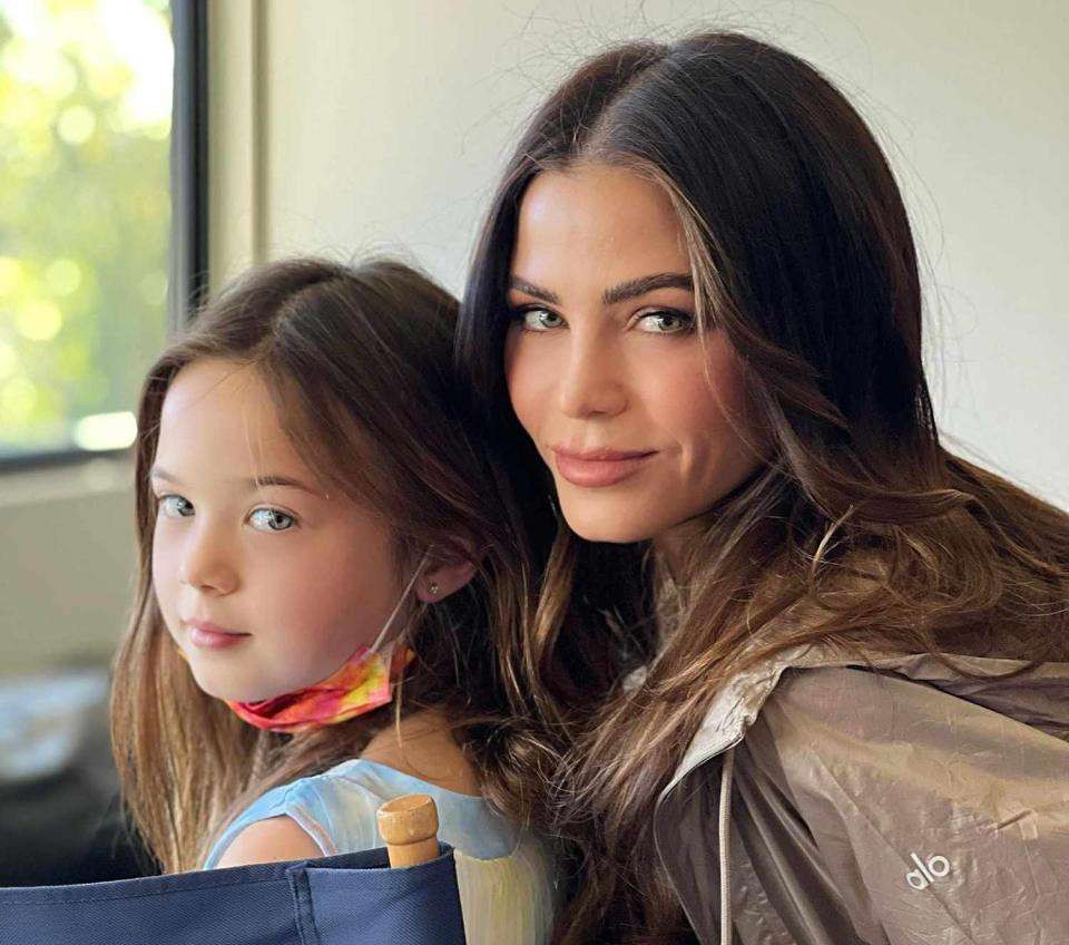 Jenna Dewan's Daughter Everly Is All Grown Up in First Day of 6th Grade Pic