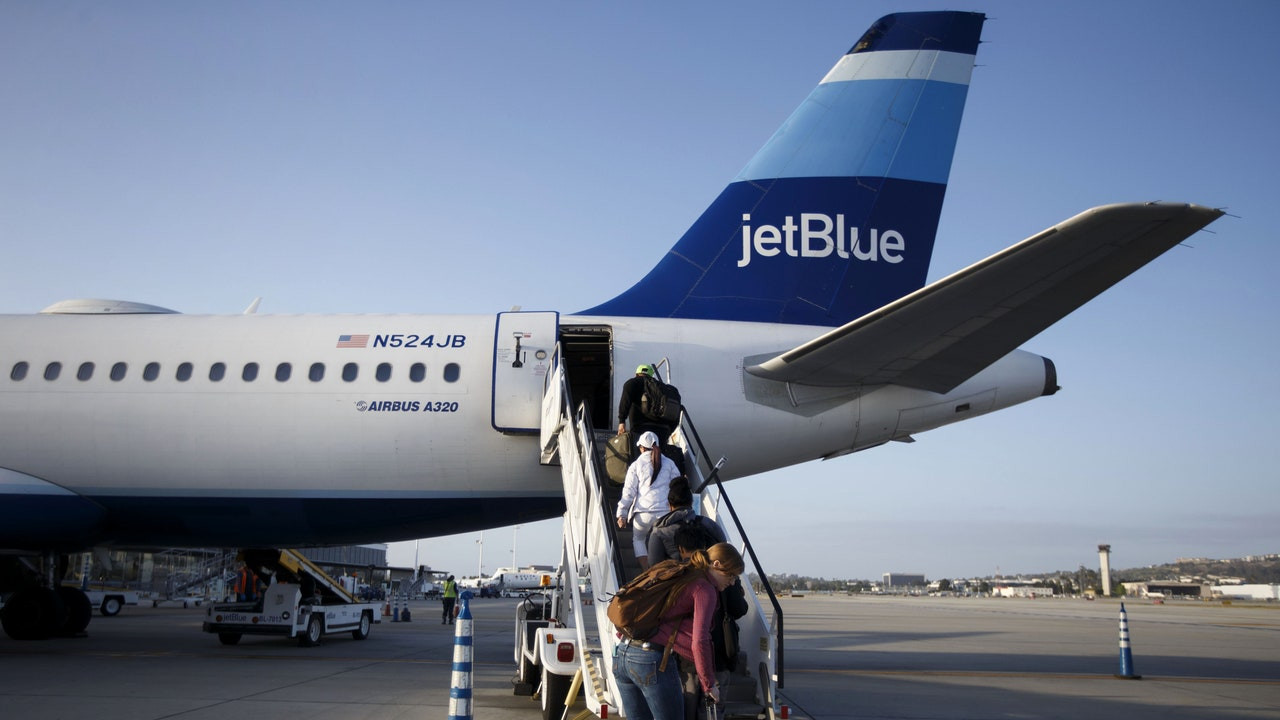 JetBlue's Big Fall Sale: Save Up to 75% on Flights and Vacation Packages