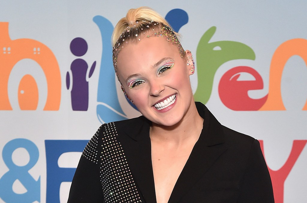 JoJo Siwa's Blinged-Out Bulge Sparks Debate: Is She 'Ruining' Her Career or 'Slaying' the Game?