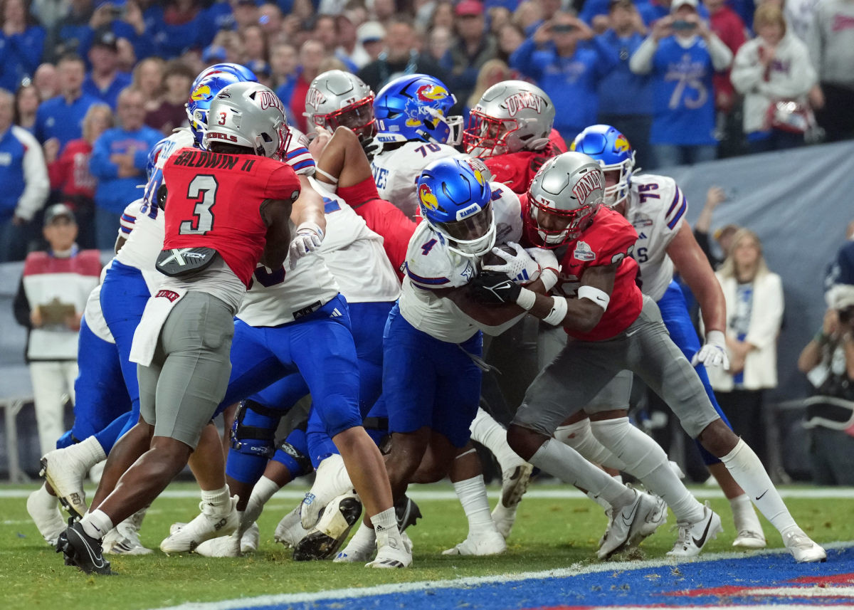 Kansas Football Injury Report: Key Running Back Out for UNLV Game, Status of Another Player Uncertain