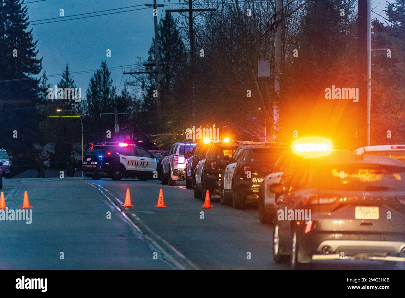 Kelowna Bridge Closure: Bomb Threat, Crisis, and 11-Hour Standoff!